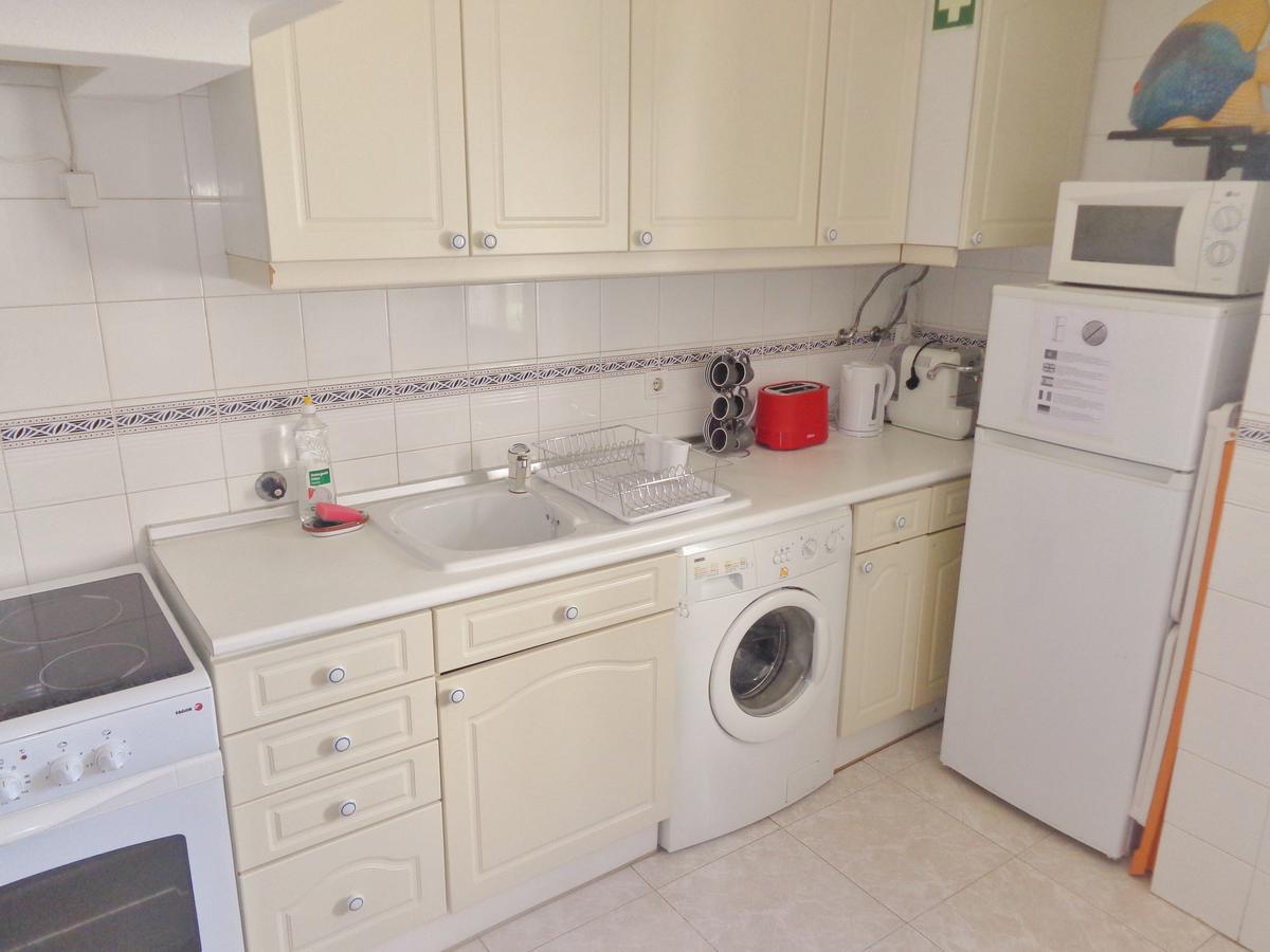 אלבופיירה Apartamento Praia Dos Salgados מראה חיצוני תמונה