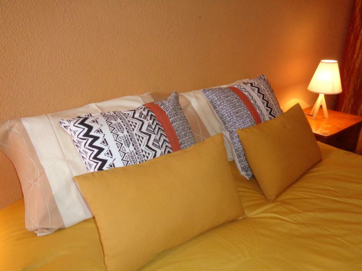 אלבופיירה Apartamento Praia Dos Salgados מראה חיצוני תמונה